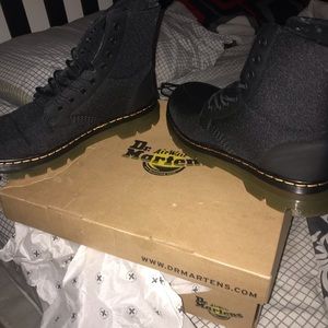 New ! Black Dr. Martens Women’s 10, Men’s 9